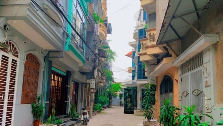 Cho thuê Chung Cư Mễ Trì Thượng, Nam Từ Liêm, 130m -3PN-2WC- Giá 14tr